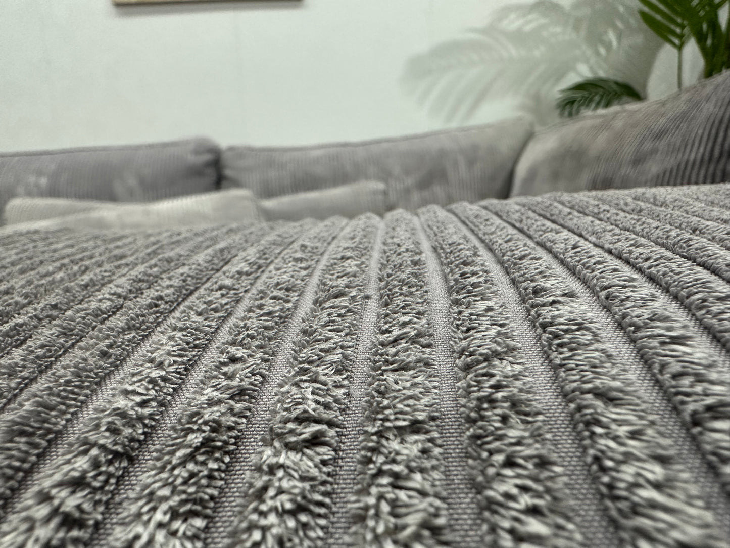 Licht Grijze Ribstof Hoekbank ~ Losse Kussens Met Afneembare Hoezen