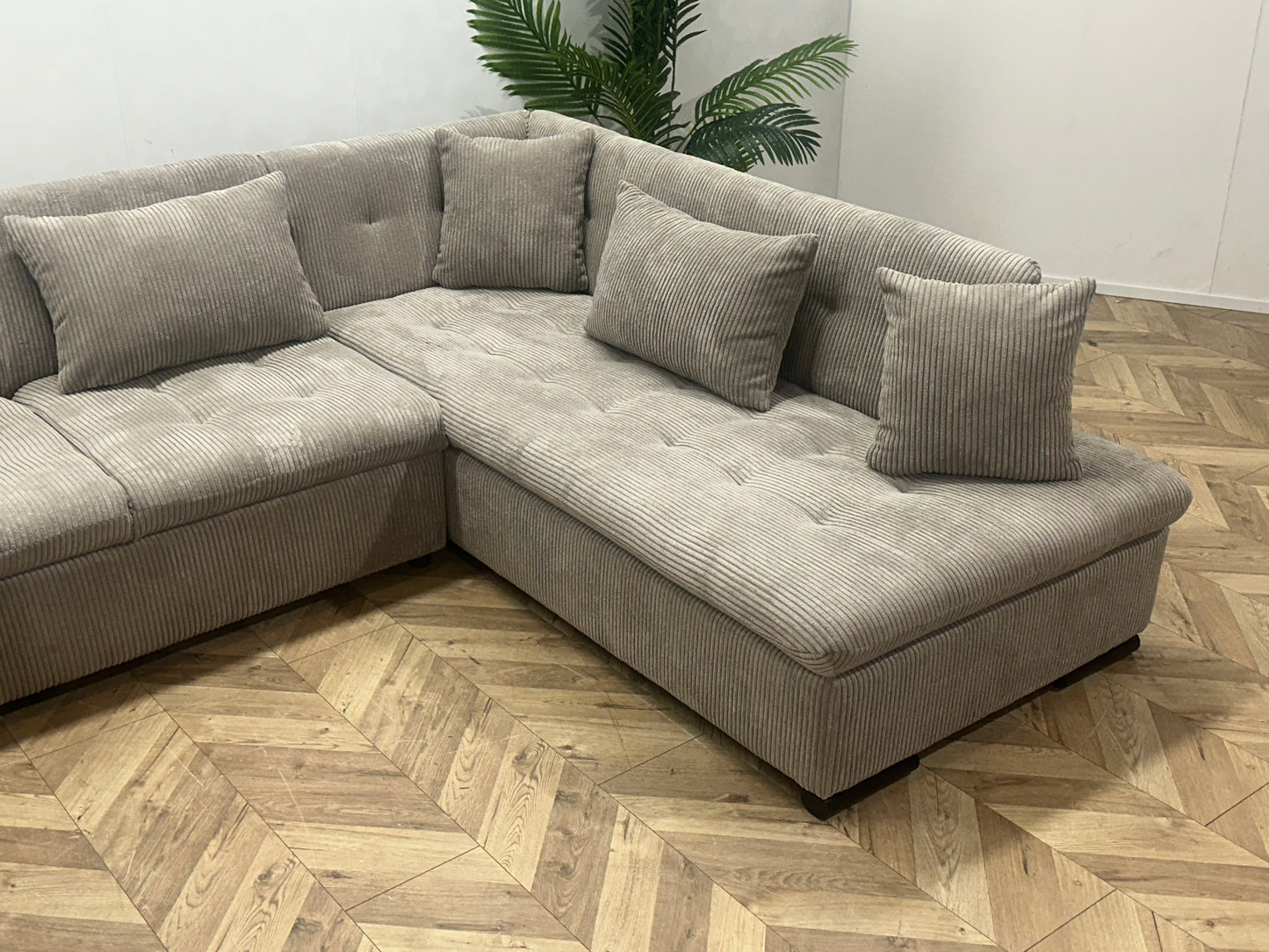 !Showroommodel! Beige Ribstof U Bank