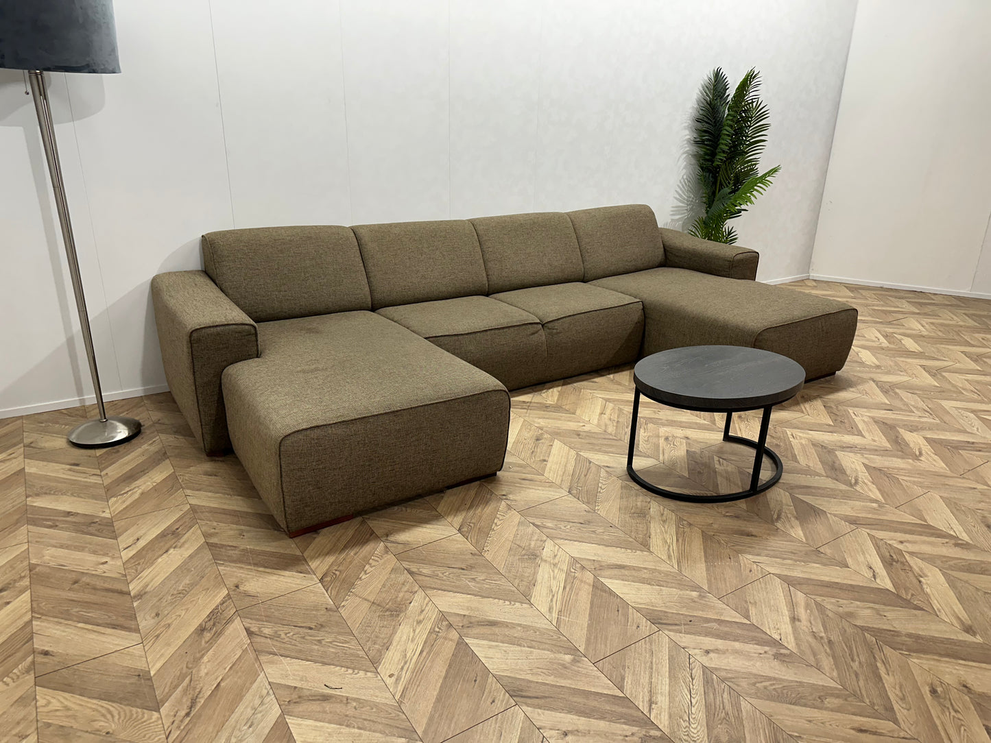 IN.HOUSE Bruine U Bank ~ Vaste Kussens