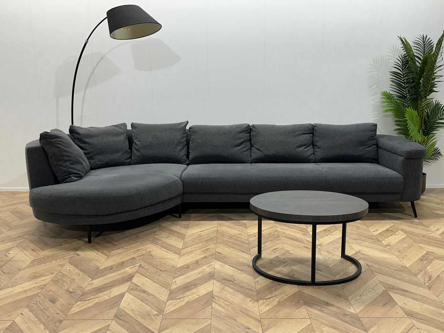 Grijze Design Hoekbank ~ Losse Rugkussens Met Afneembare Hoezen ~ Kleine Opbergruimte