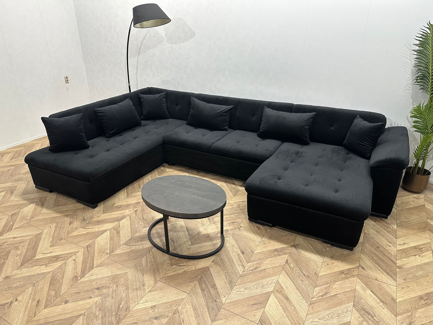 !Showroommodel! Zwart Velvet U Bank