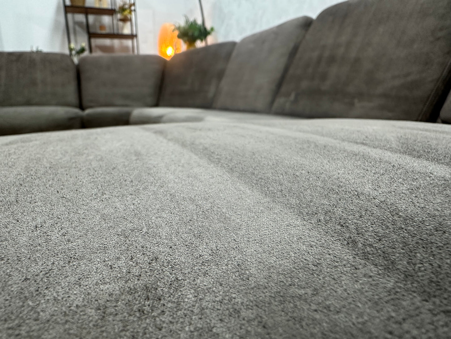 Licht Bruine Suède Stoffen U Bank ~ Vaste Kussens