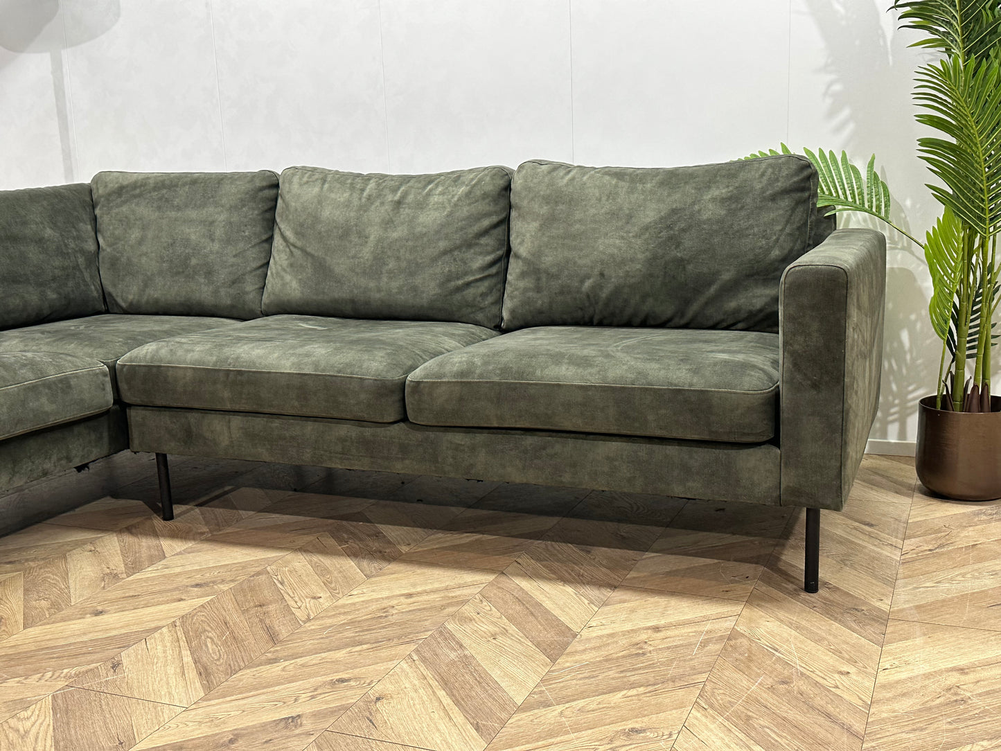 Groene Velvet Hoekbank ~ Losse Kussens Met Afneembare Hoezen