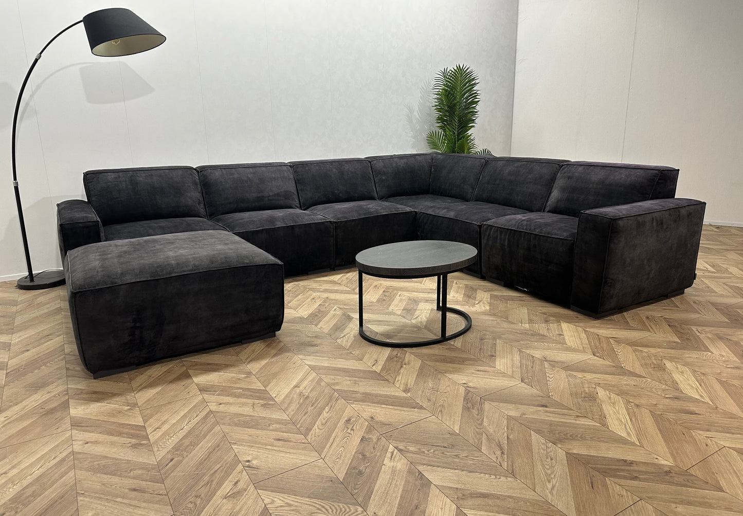 AvantGarde Antraciet Velvet U Bank ~ Vaste Kussens
