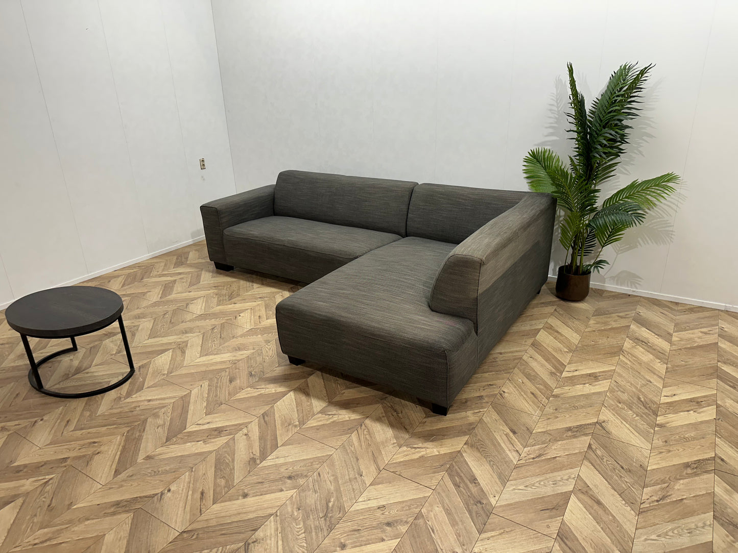 In.House Antraciet Hoekbank ~ Vaste Kussens