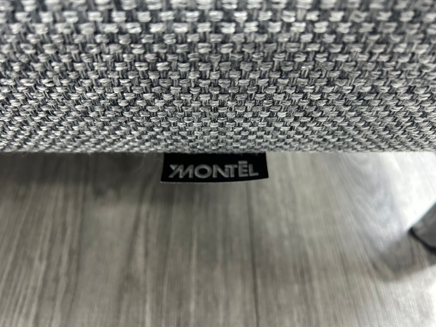Licht Grijze Montèl Hoekbank Inc. Hocker ~ Nieuwstaat