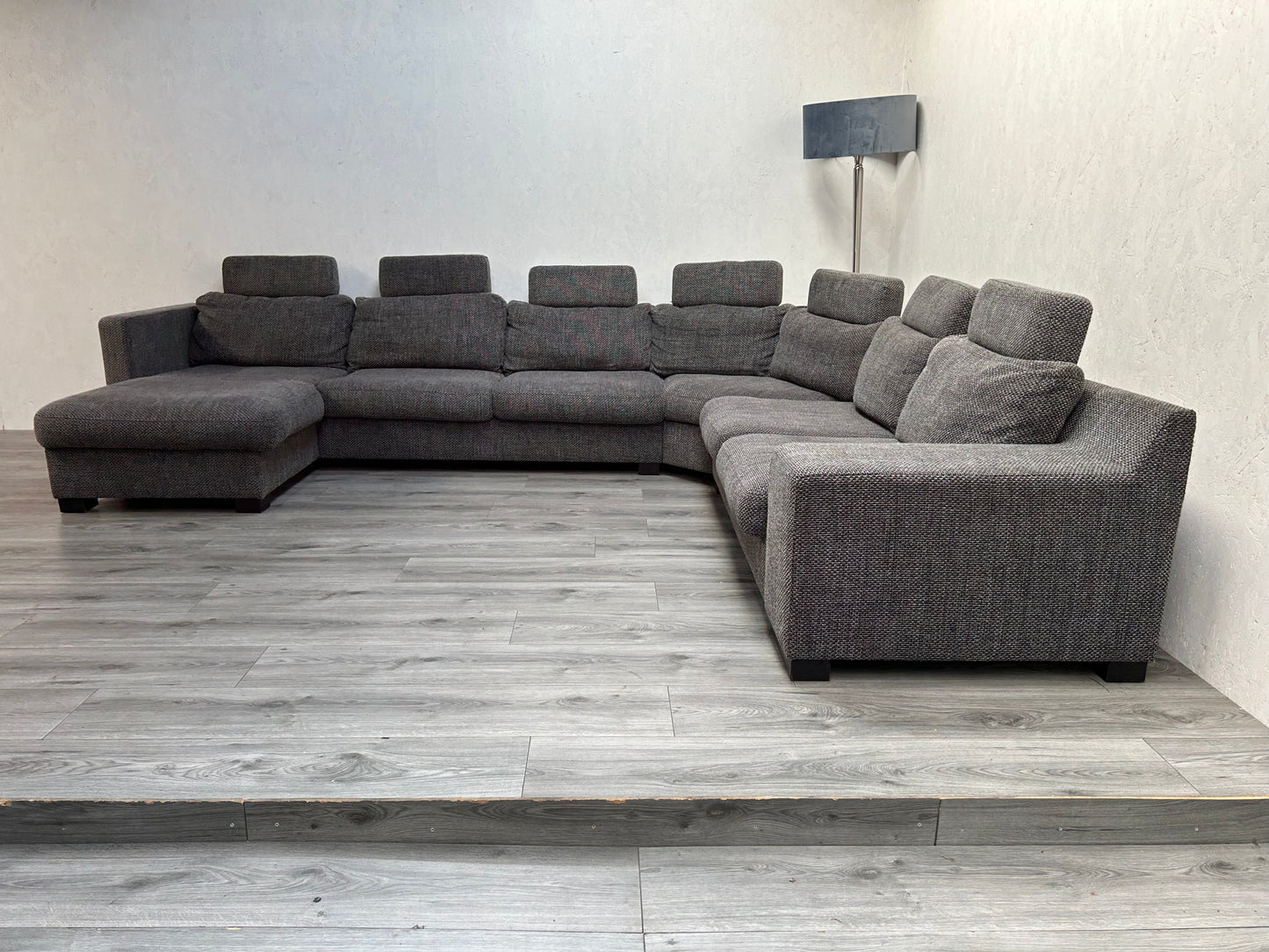 Ruime Grijze u Bank ~ Losse Kussens Met Afneembare Hoezen