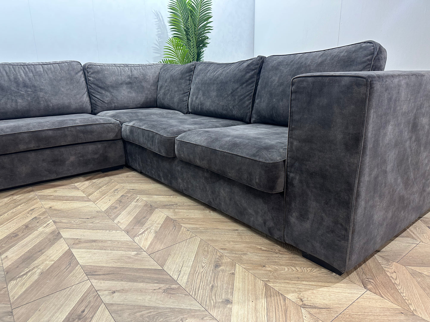 !Showroom Model! Ruime Antraciet Velvet U Bank ~ Losse Kussens Met Afneembare Hoezen