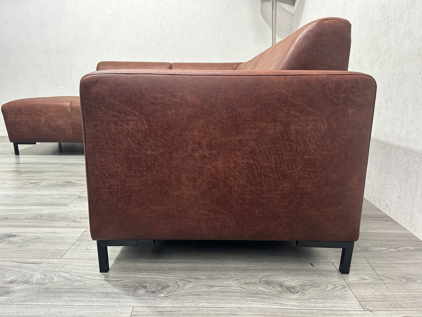 Cognac Bruine Suéde leren Hoekbank ~ Nieuwstaat