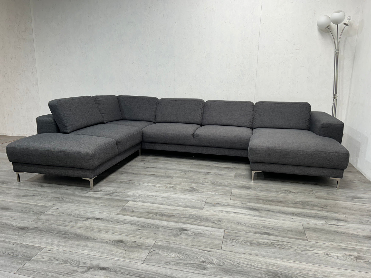 Antraciet U Bank ~ Losse Rugkussens - Banken Bazaar