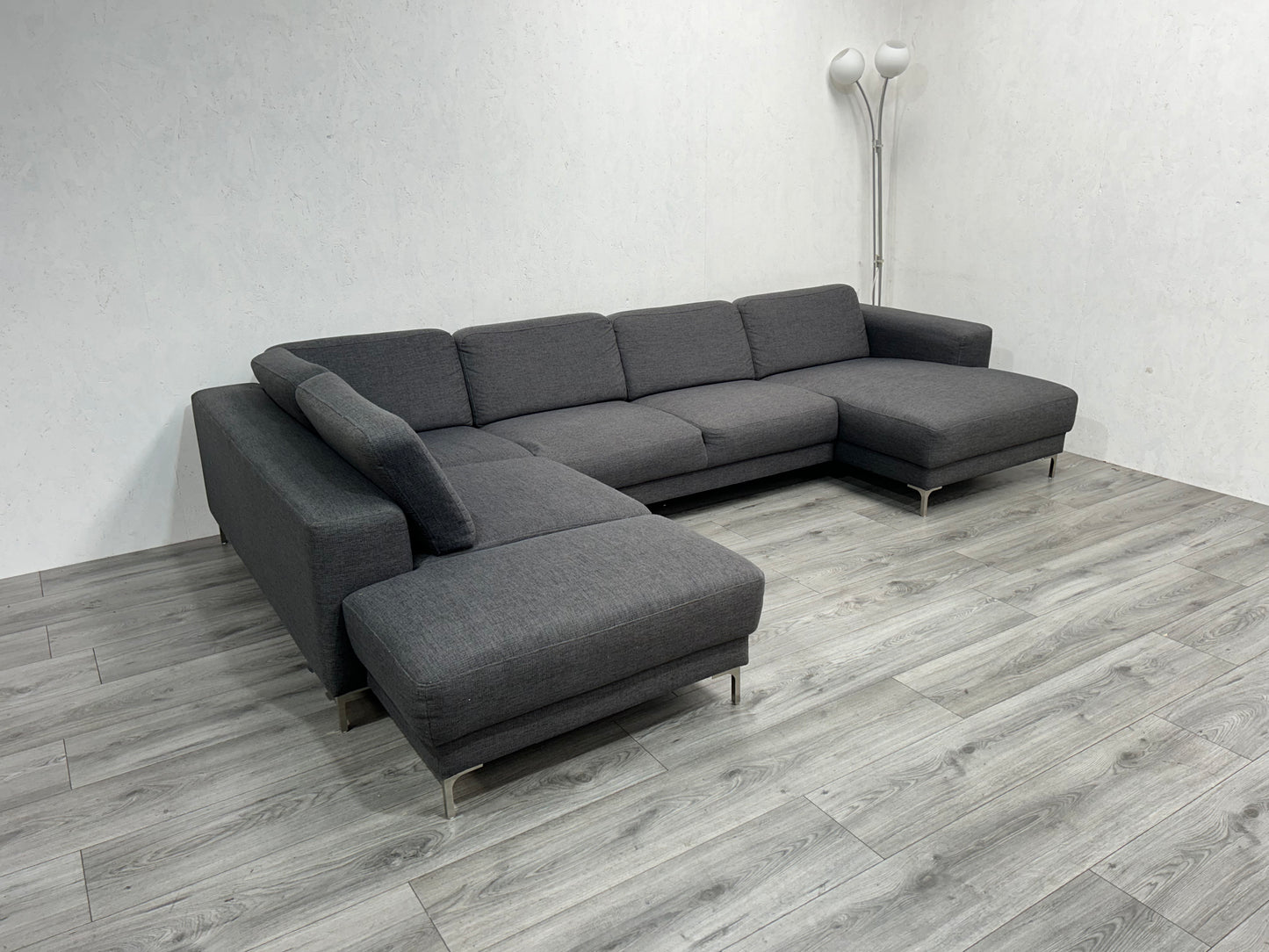 Antraciet U Bank ~ Losse Rugkussens - Banken Bazaar
