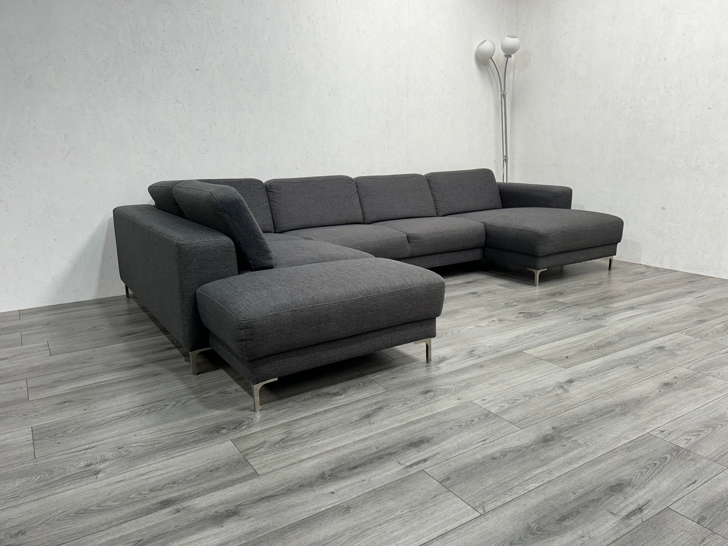 Antraciet U Bank ~ Losse Rugkussens - Banken Bazaar