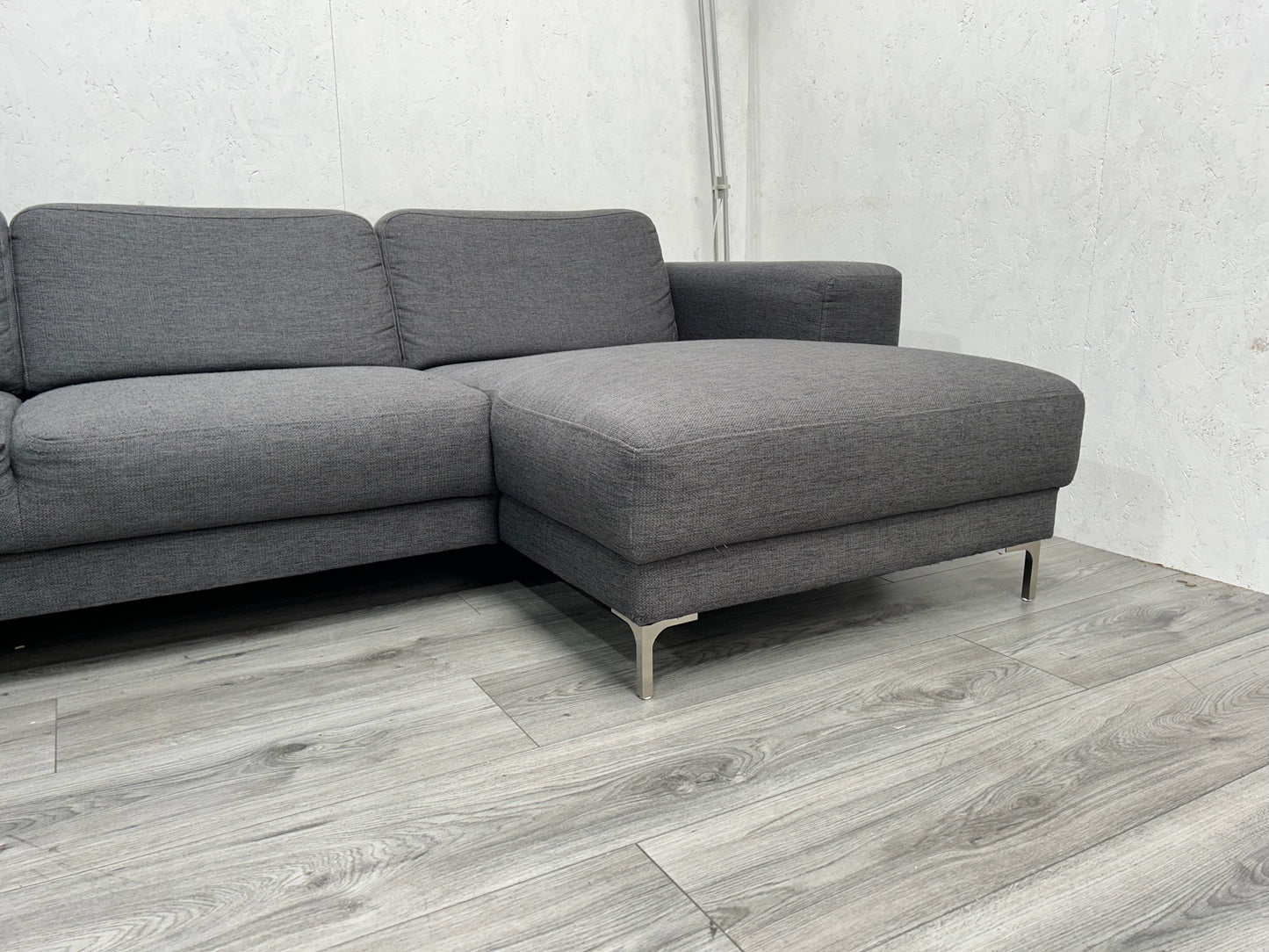 Antraciet U Bank ~ Losse Rugkussens - Banken Bazaar