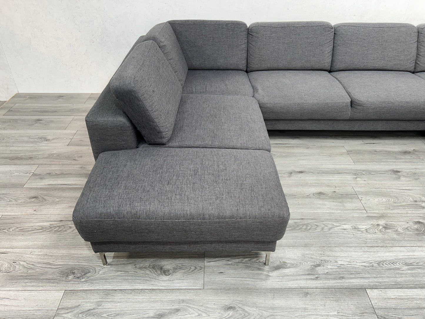 Antraciet U Bank ~ Losse Rugkussens - Banken Bazaar