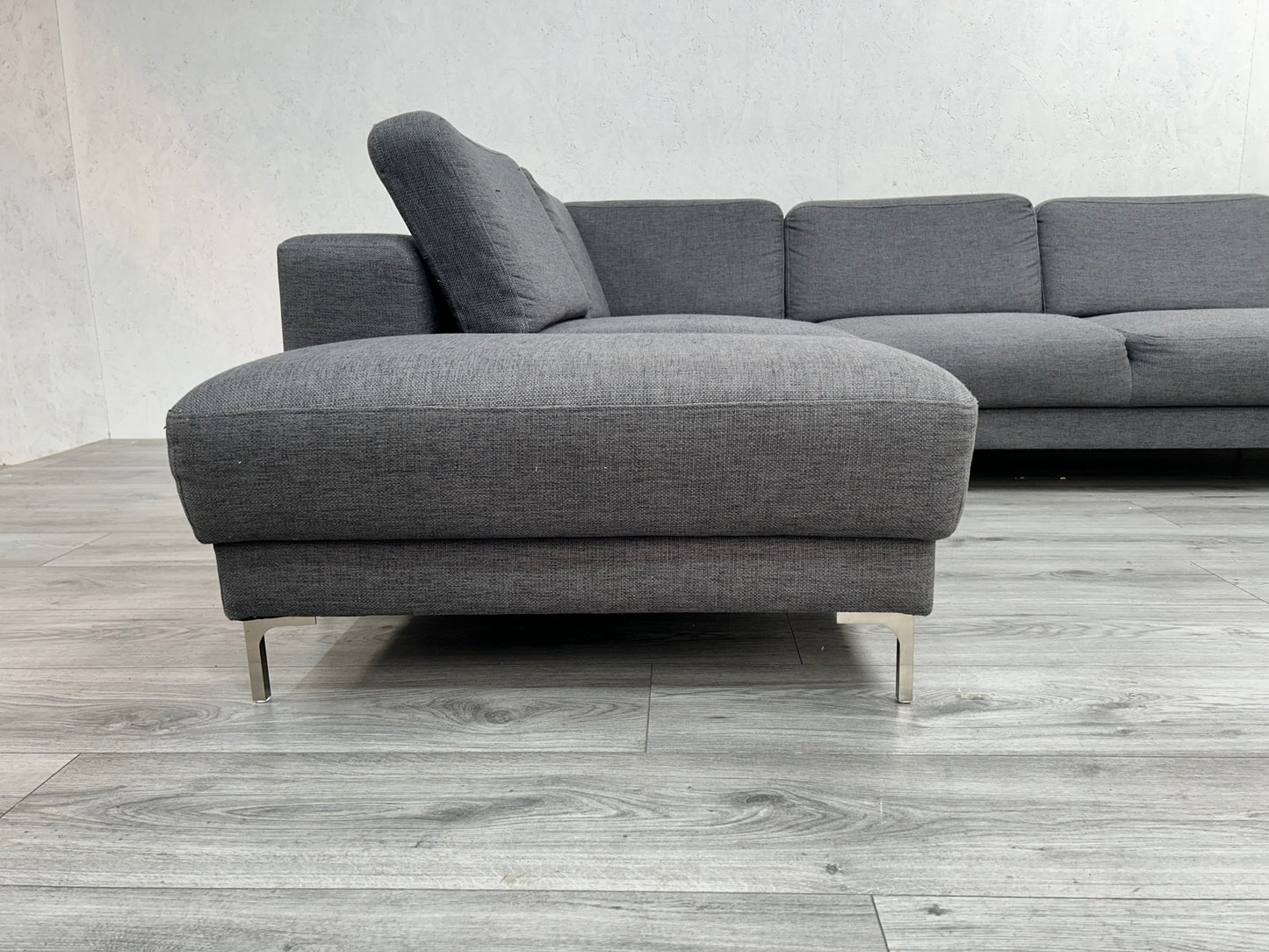 Antraciet U Bank ~ Losse Rugkussens - Banken Bazaar