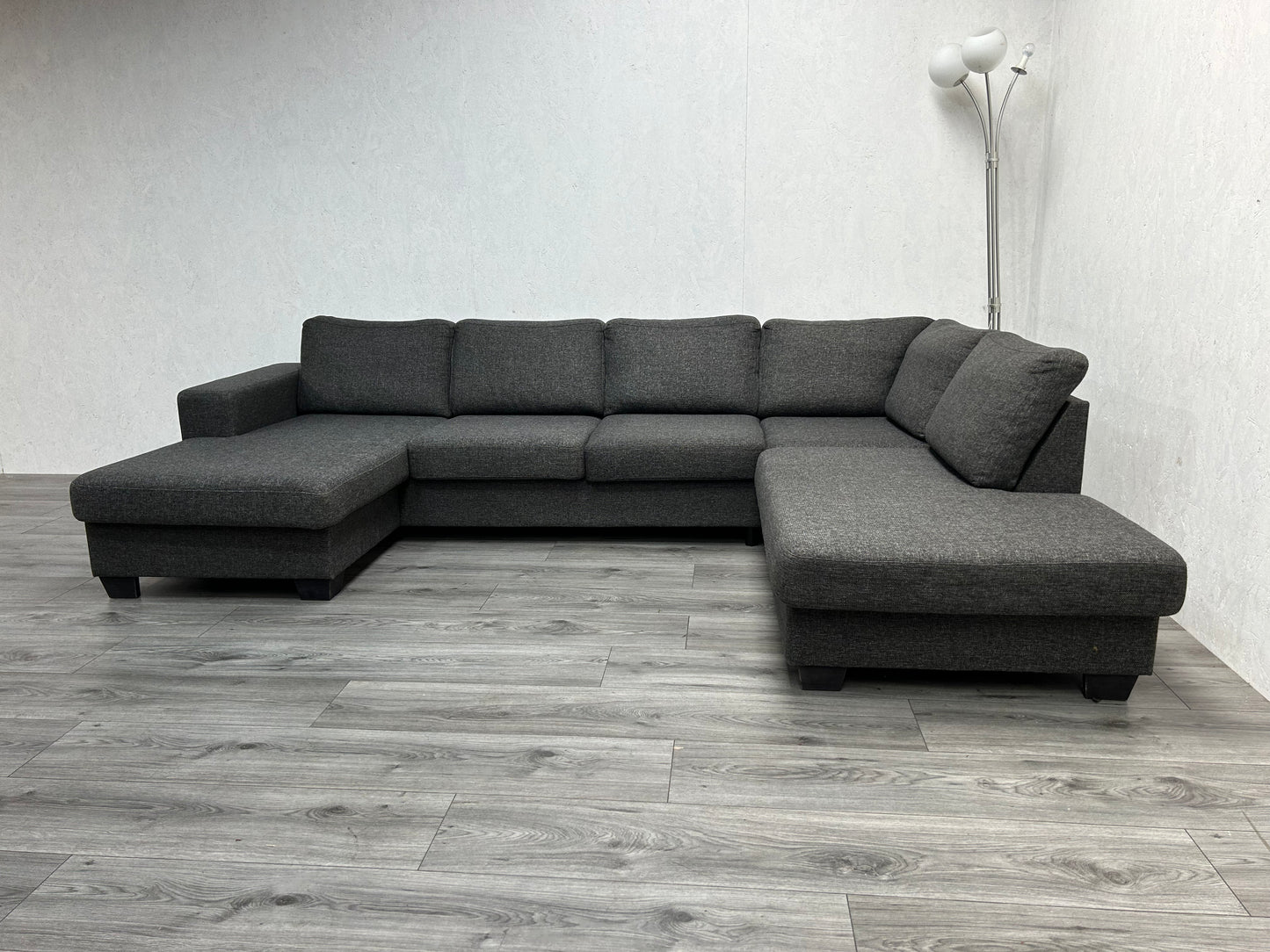 Antraciet U Bank ~ Losse Kussens Met Afneembare Hoezen ~ Nieuwstaat - Banken Bazaar