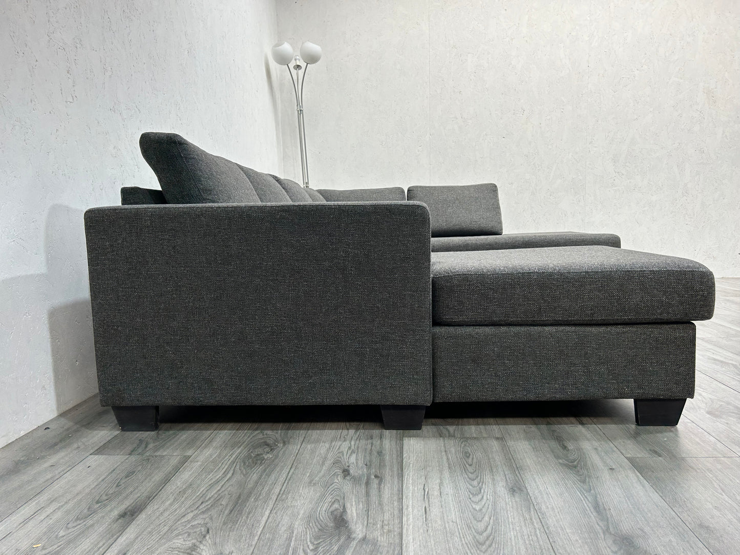 Antraciet U Bank ~ Losse Kussens Met Afneembare Hoezen ~ Nieuwstaat - Banken Bazaar