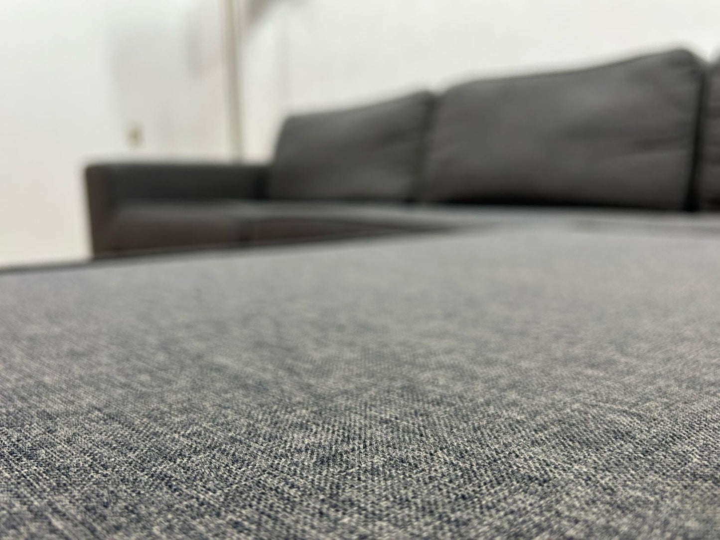 Grijze Hoekbank ~ Losse Kussens Met Afneembare Hoezen