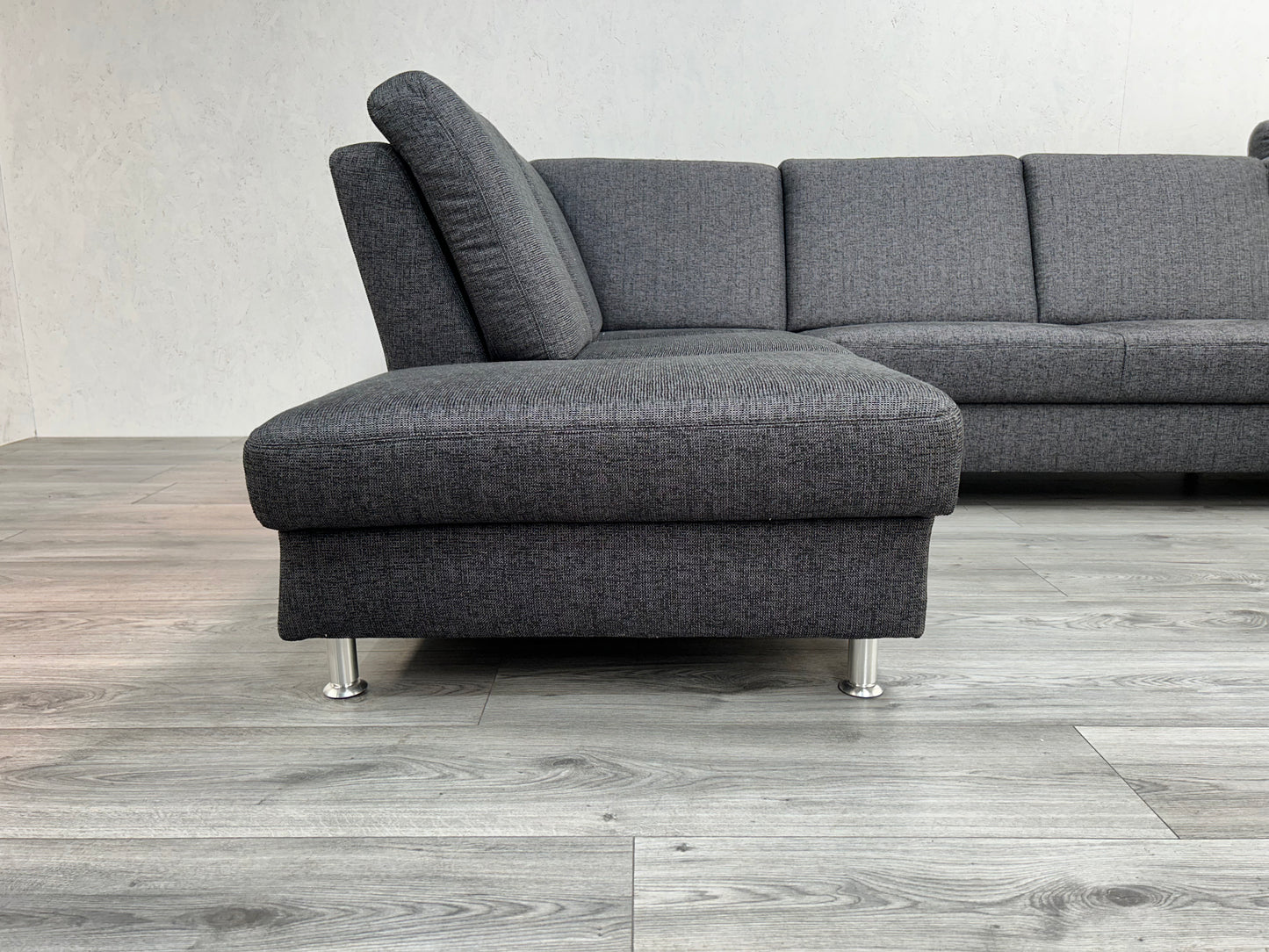 Antraciet U Bank ~ Vaste Kussens ~ Nieuwstaat - Banken Bazaar