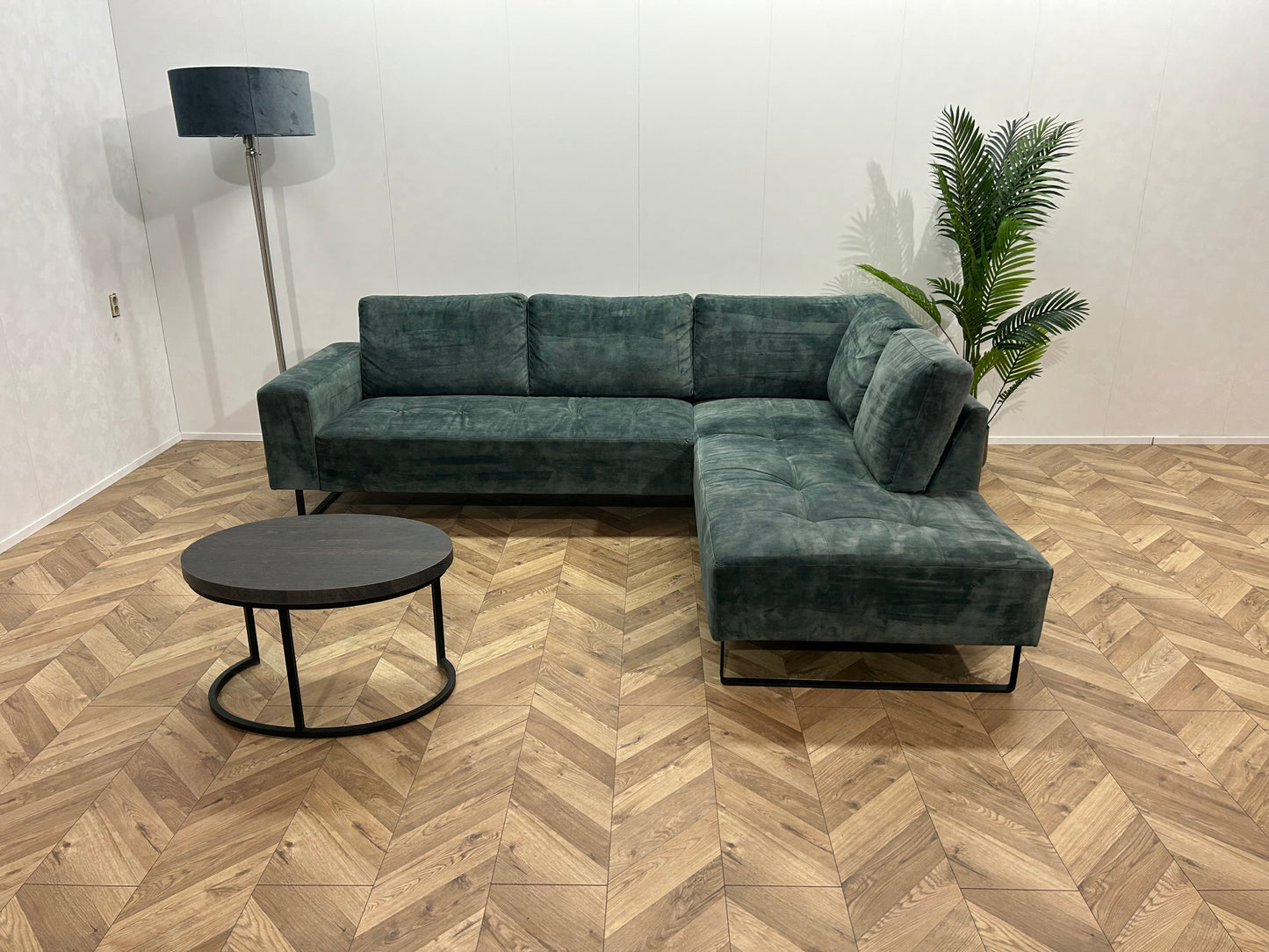 Grijs/Groene Velvet Hoekbank ~ Losse Rugkussens Met Afneembare Hoezen
