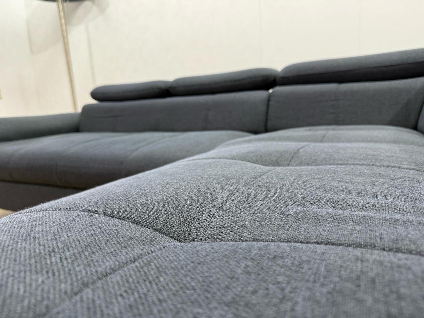 Donker Blauwe Hoekbank ~ Slaapfunctie ~ Opbergruimte