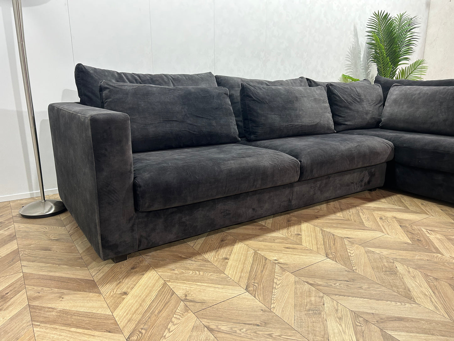 Antraciet Velvet Hoekbank ~ Losse Kussens Met Afneembare Hoezen