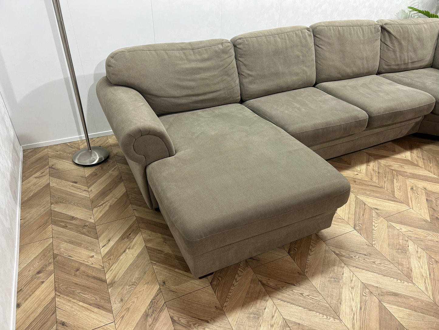 Beige Suède Stof U Bank ~ Losse Kussens Met Afneembare Hoezen