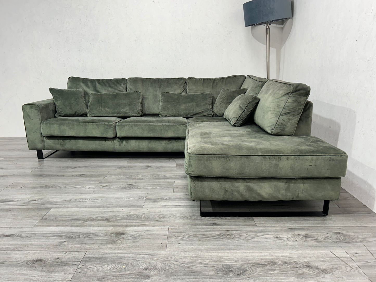 Velvet Groene Hoekbank ~ Nieuwstaat - Banken Bazaar
