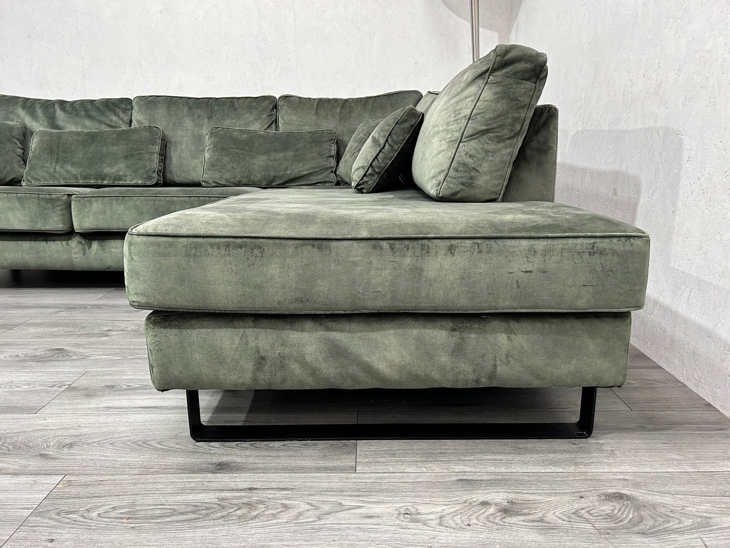 Velvet Groene Hoekbank ~ Nieuwstaat - Banken Bazaar
