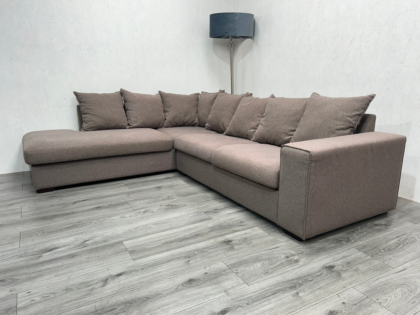Licht Bruine Hoekbank ~ Losse Kussens Met Afneembare Hoezen - Banken Bazaar