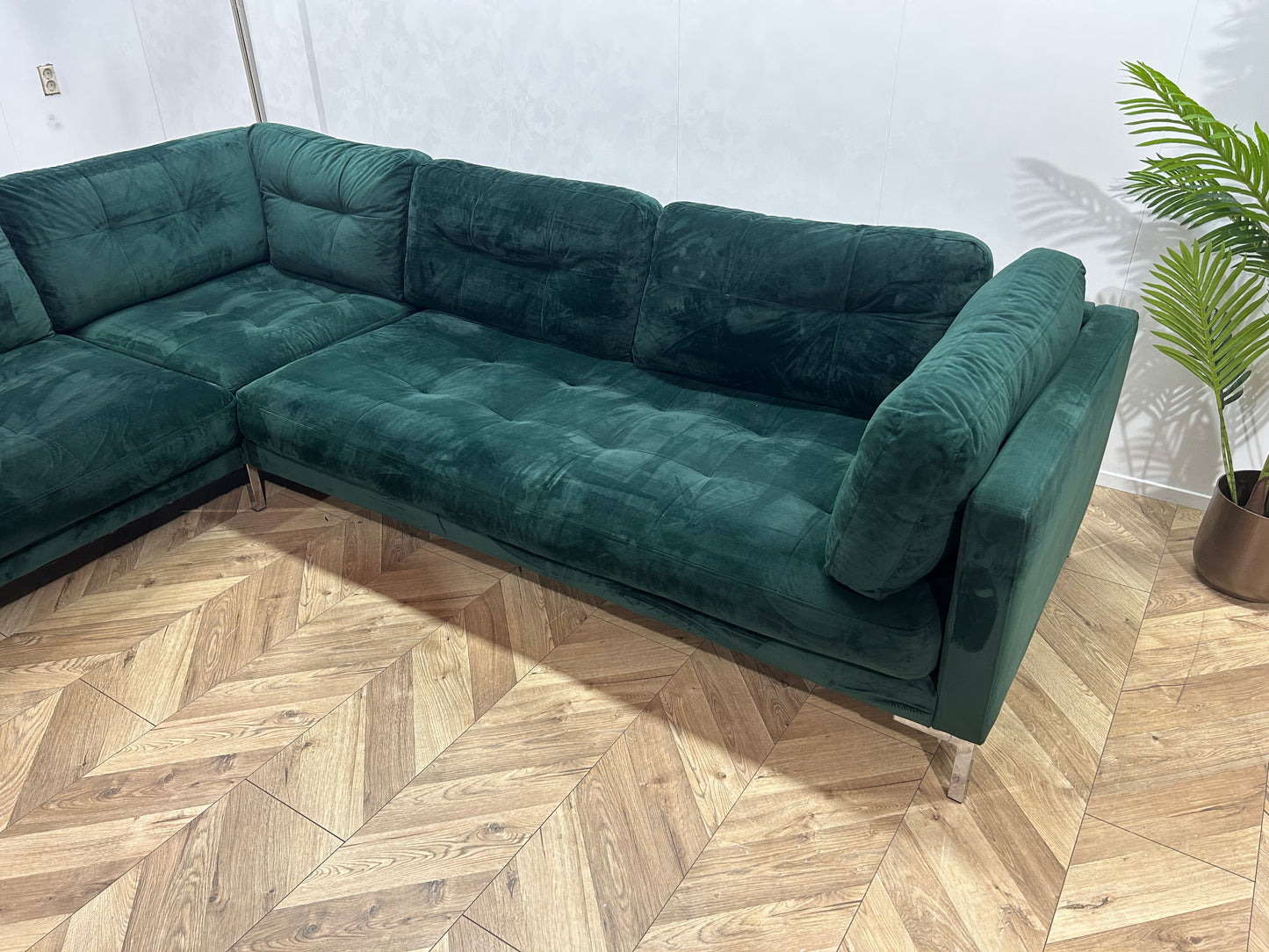 Groene Velvet Hoekbank ~ Losse Kussens Met Afneembare Hoezen