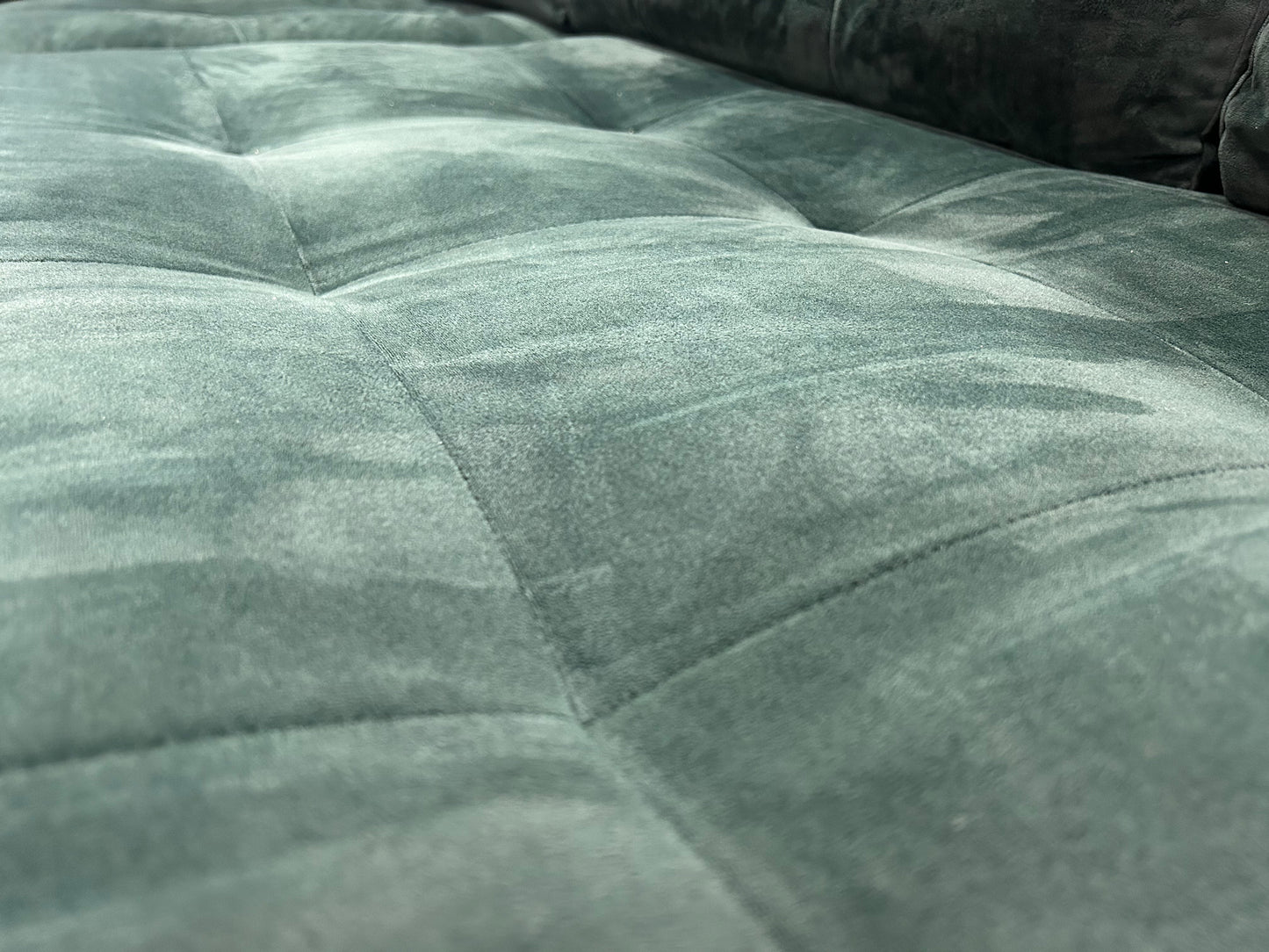 Groene Velvet Hoekbank ~ Losse Kussens Met Afneembare Hoezen