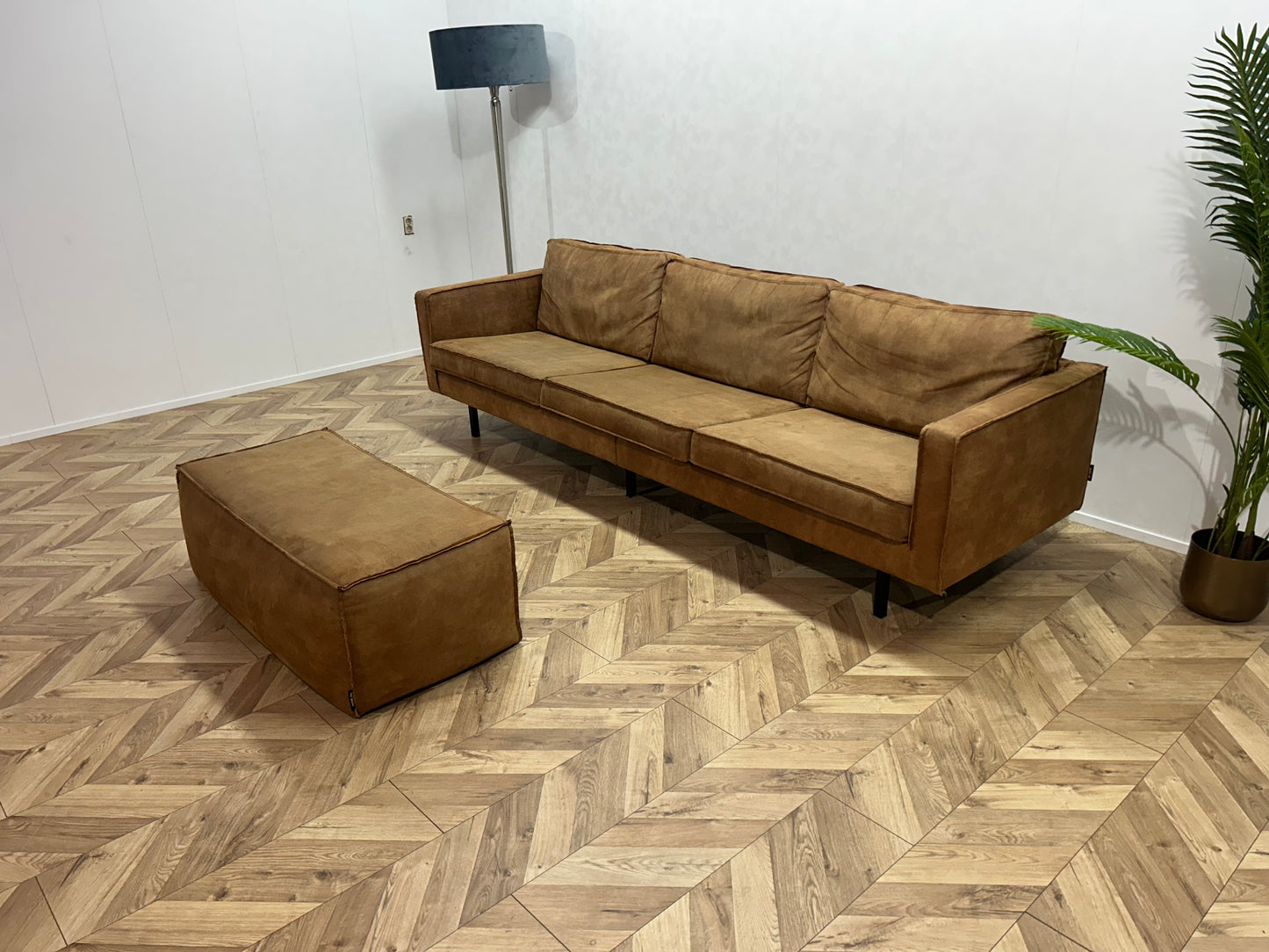 Be Pure Cognac Bruine Suède Leren 3-Zits Bank Inc. Hocker
