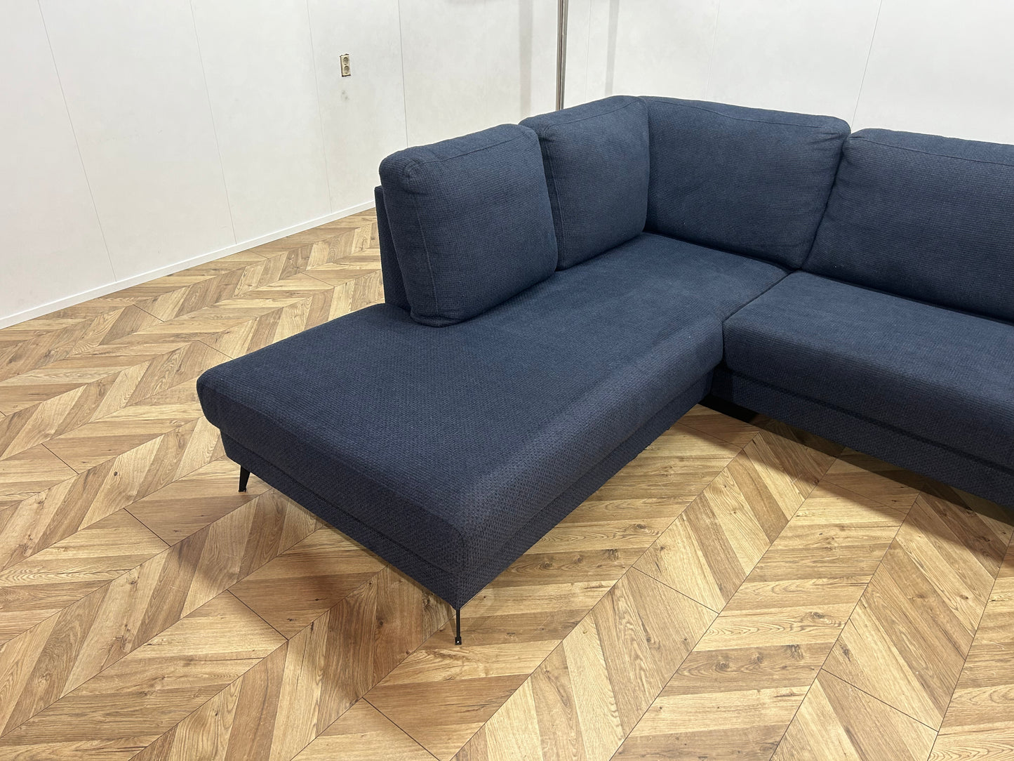 Donker Blauwe Hoekbank Inc. hocker ~ Losse Rugkussens Met Afneembare Hoezen