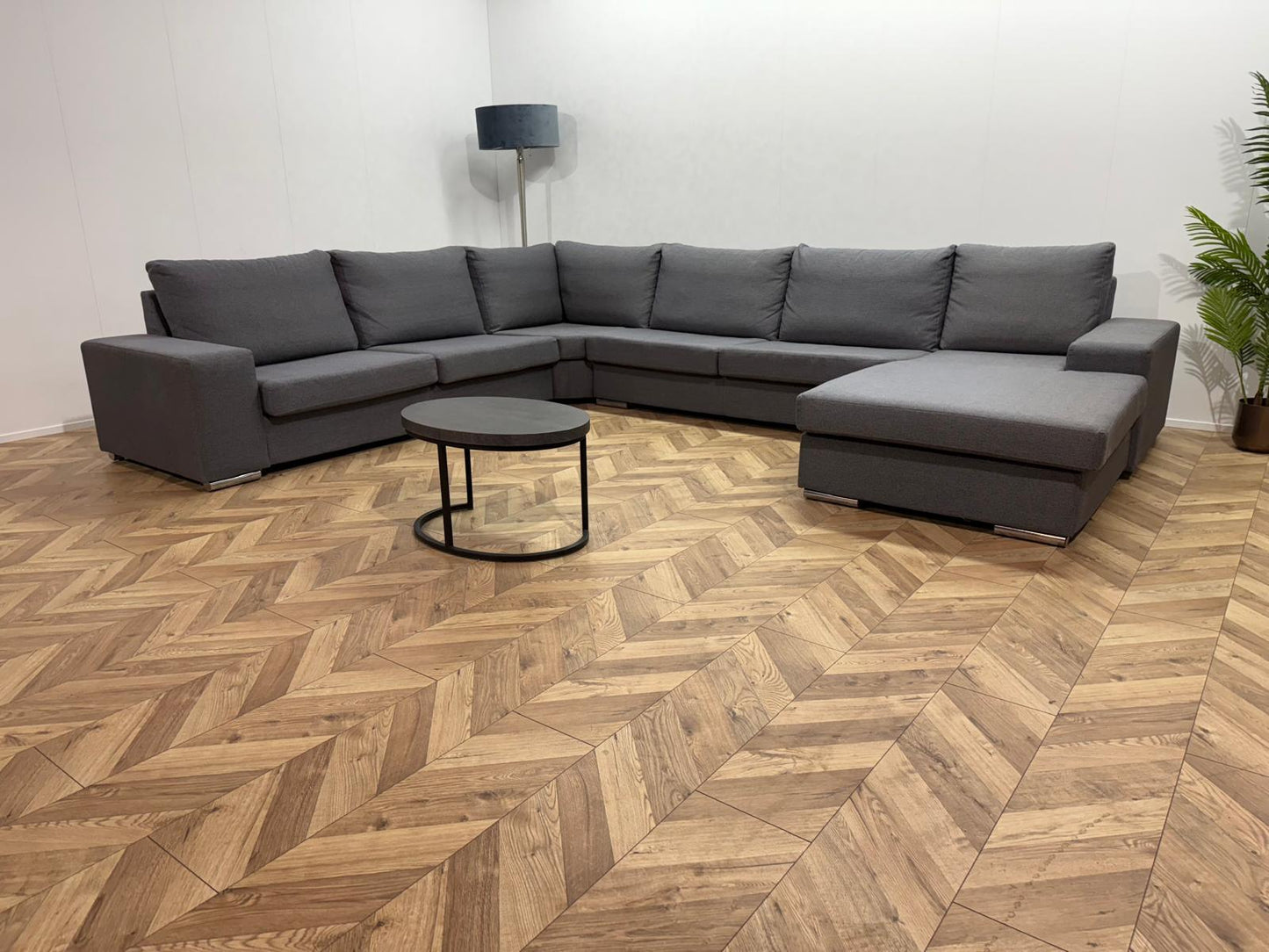 Ruime Grijze U Bank ~ Losse Kussens Met Afneembare Hoezen
