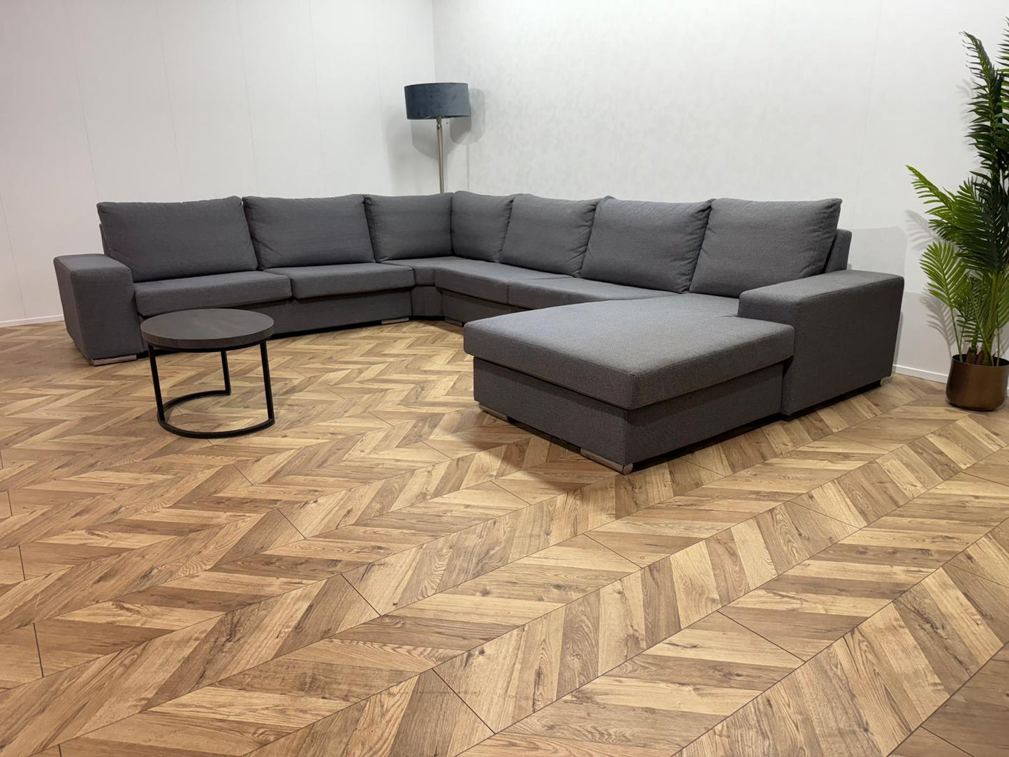 Ruime Grijze U Bank ~ Losse Kussens Met Afneembare Hoezen