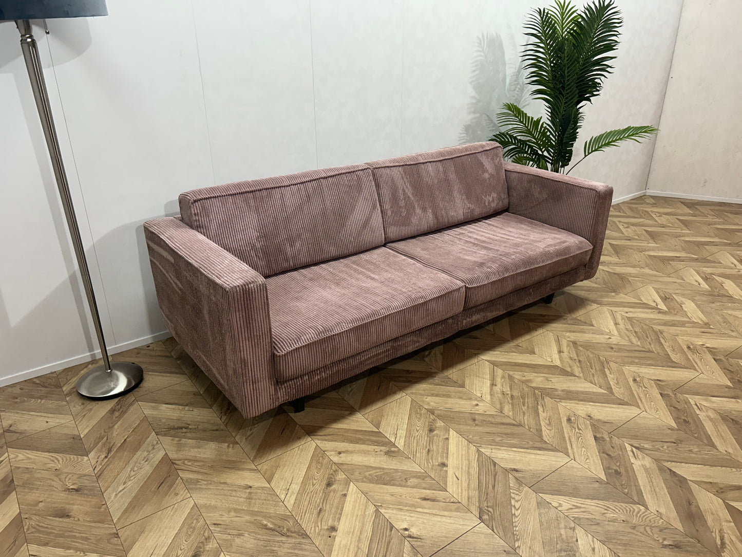 Roze 2,5-Zits Ribstof Bank ~ Losse Kussens Met Afneembare Hoezen