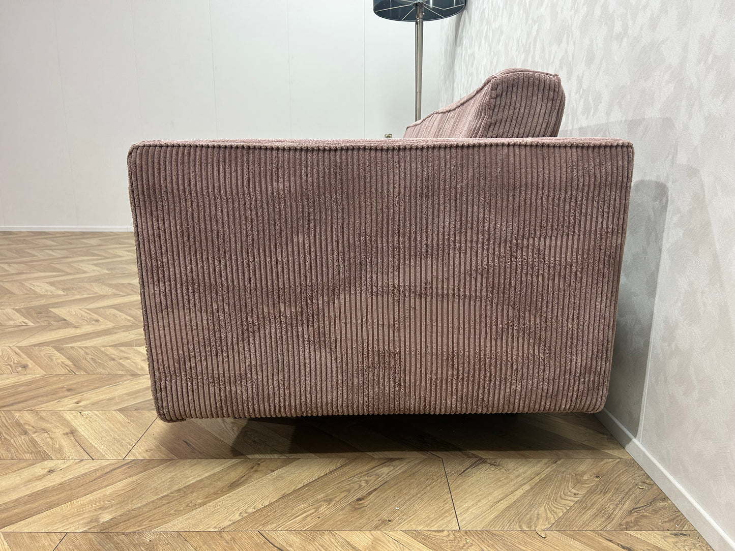 Roze 2,5-Zits Ribstof Bank ~ Losse Kussens Met Afneembare Hoezen