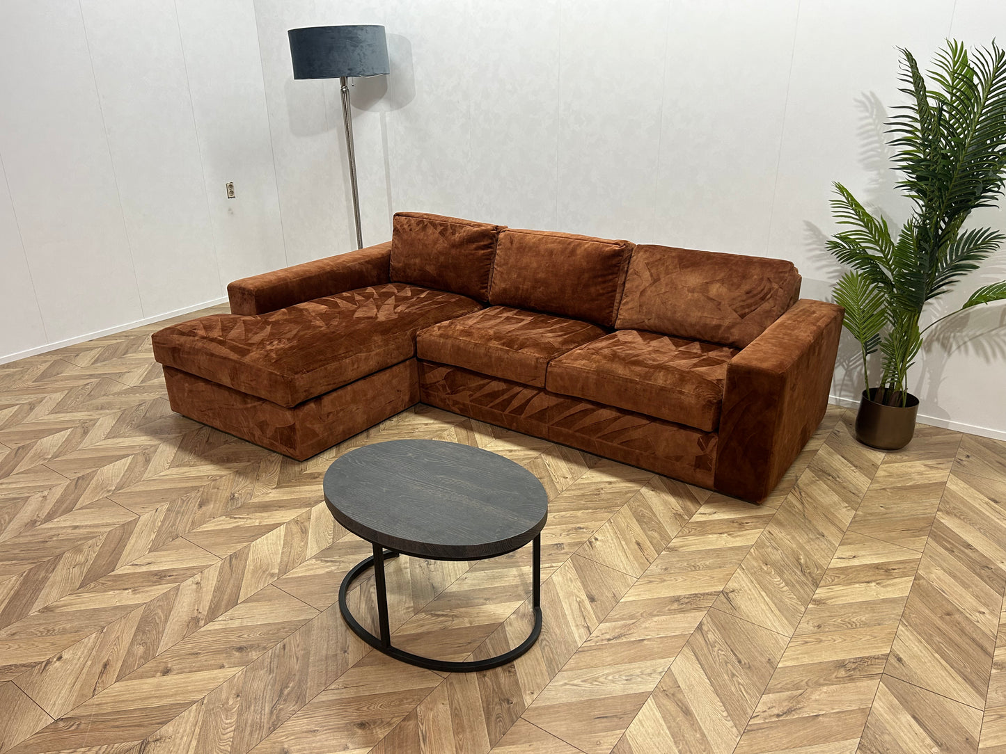Cognac Bruine Velvet Hoekbank ~ Losse Kussen Met Afneembare Hoezen