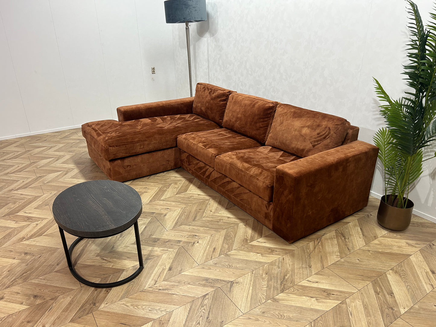 Cognac Bruine Velvet Hoekbank ~ Losse Kussen Met Afneembare Hoezen