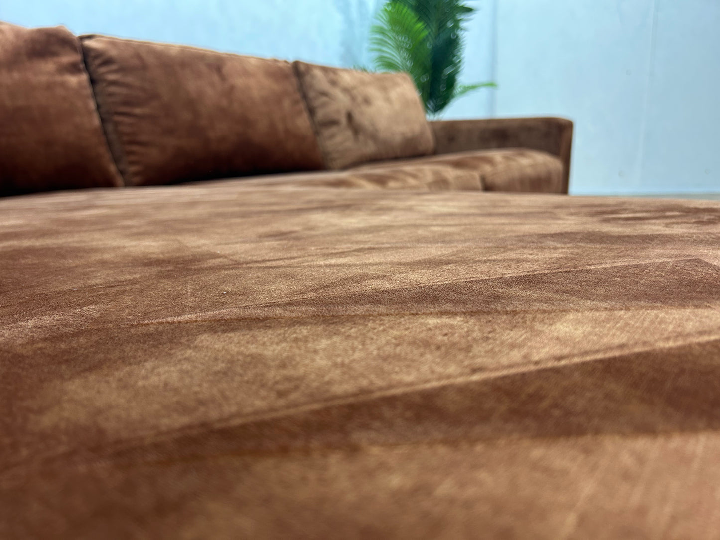 Cognac Bruine Velvet Hoekbank ~ Losse Kussen Met Afneembare Hoezen