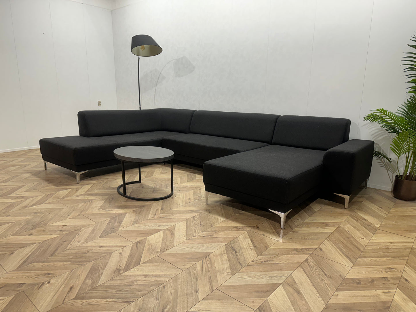 Zwarte U Bank ~ Vaste Kussens