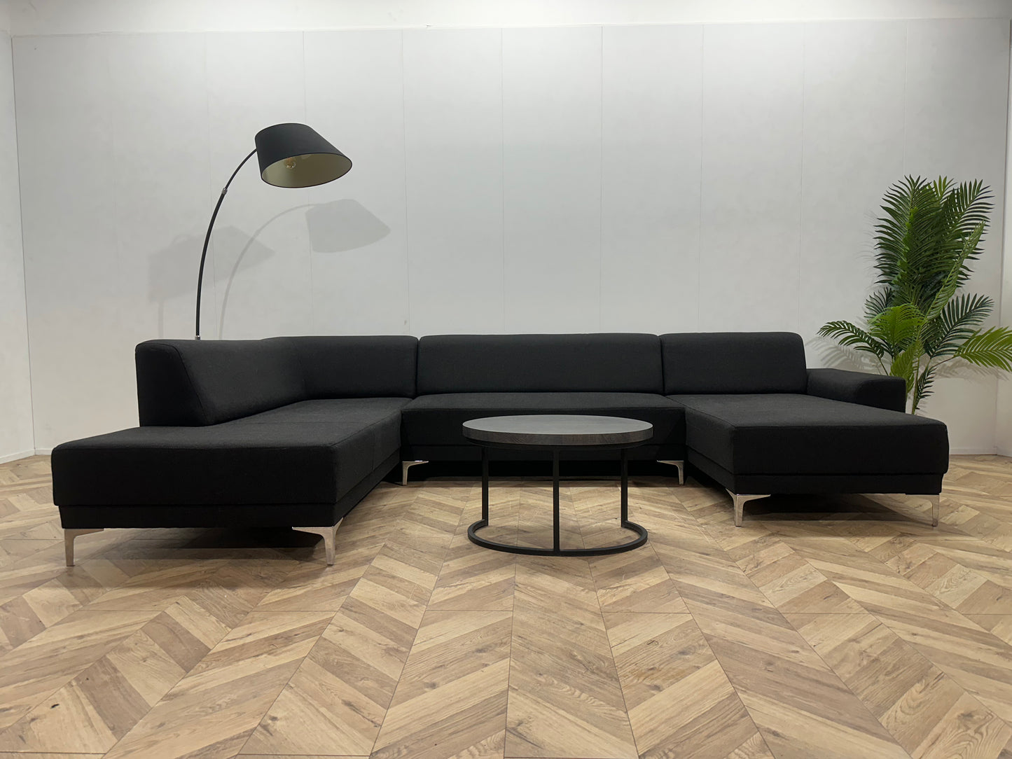 Zwarte U Bank ~ Vaste Kussens