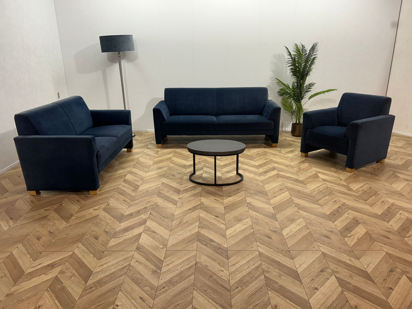 Donker Blauwe Banken Set Inc. Fauteuil ~ Vaste Kussens