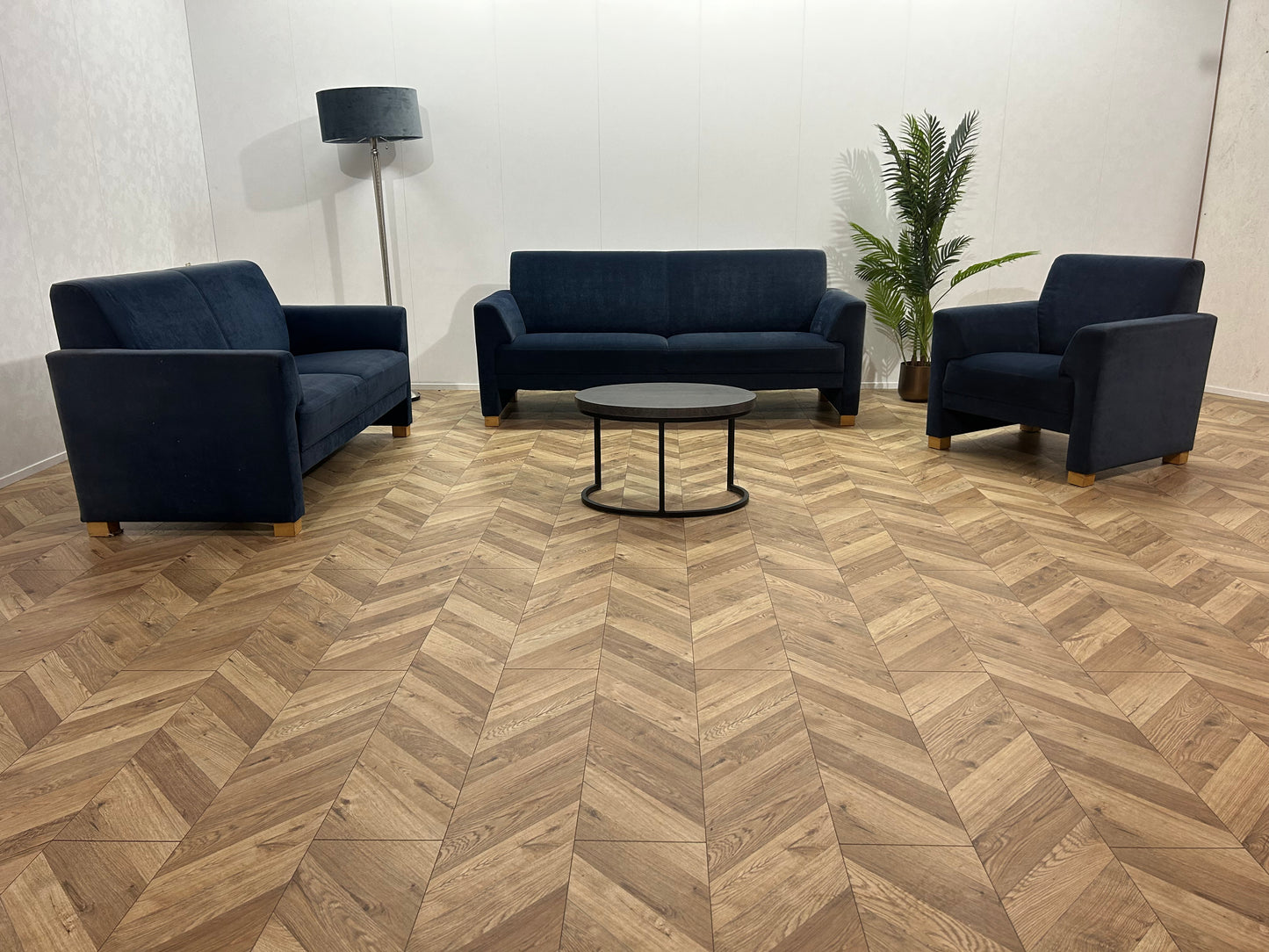 Donker Blauwe Banken Set Inc. Fauteuil ~ Vaste Kussens