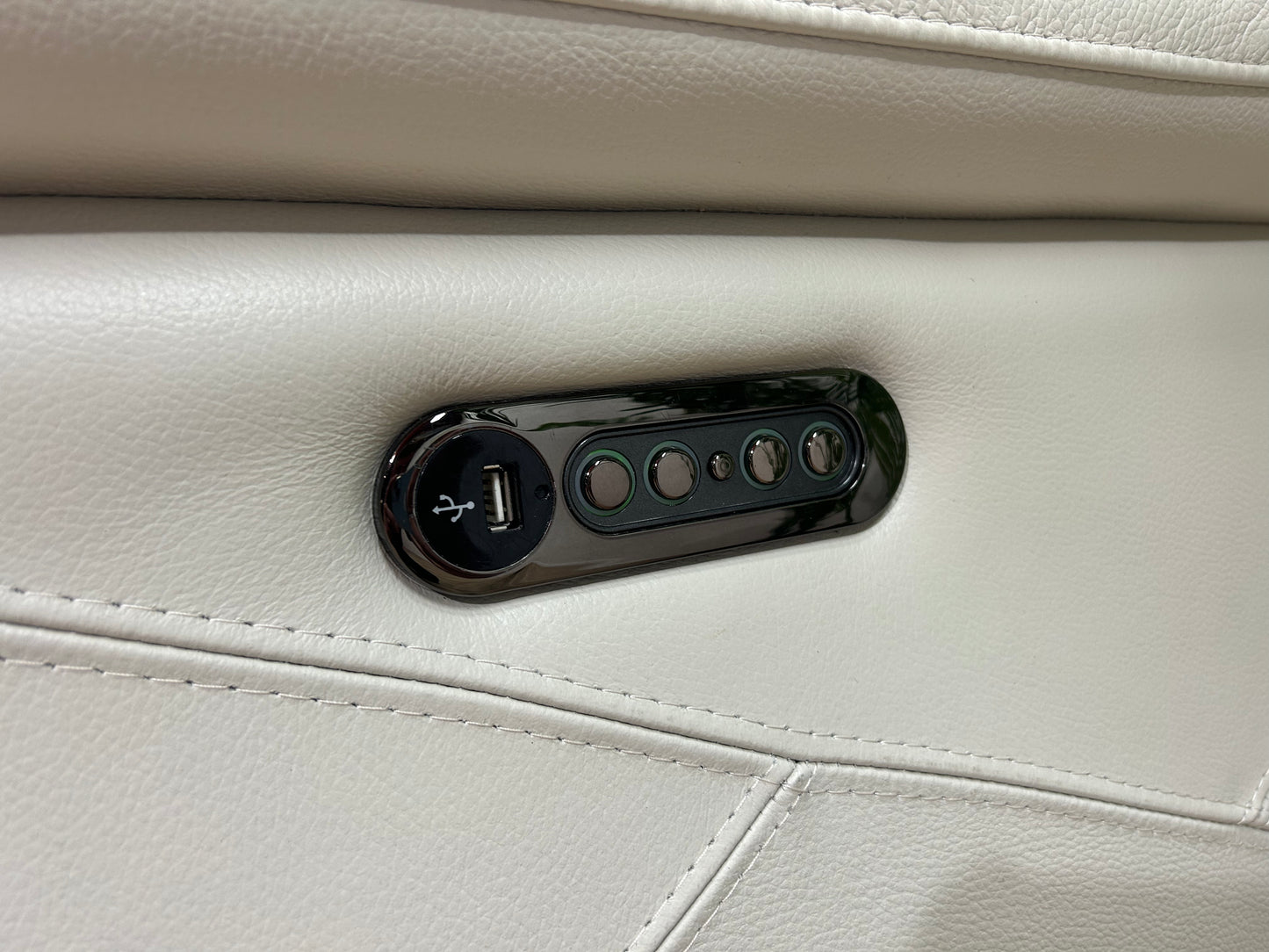 Crème Echt Lederen Elektrisch Verstelbare Banken Set ~ Nieuwstaat