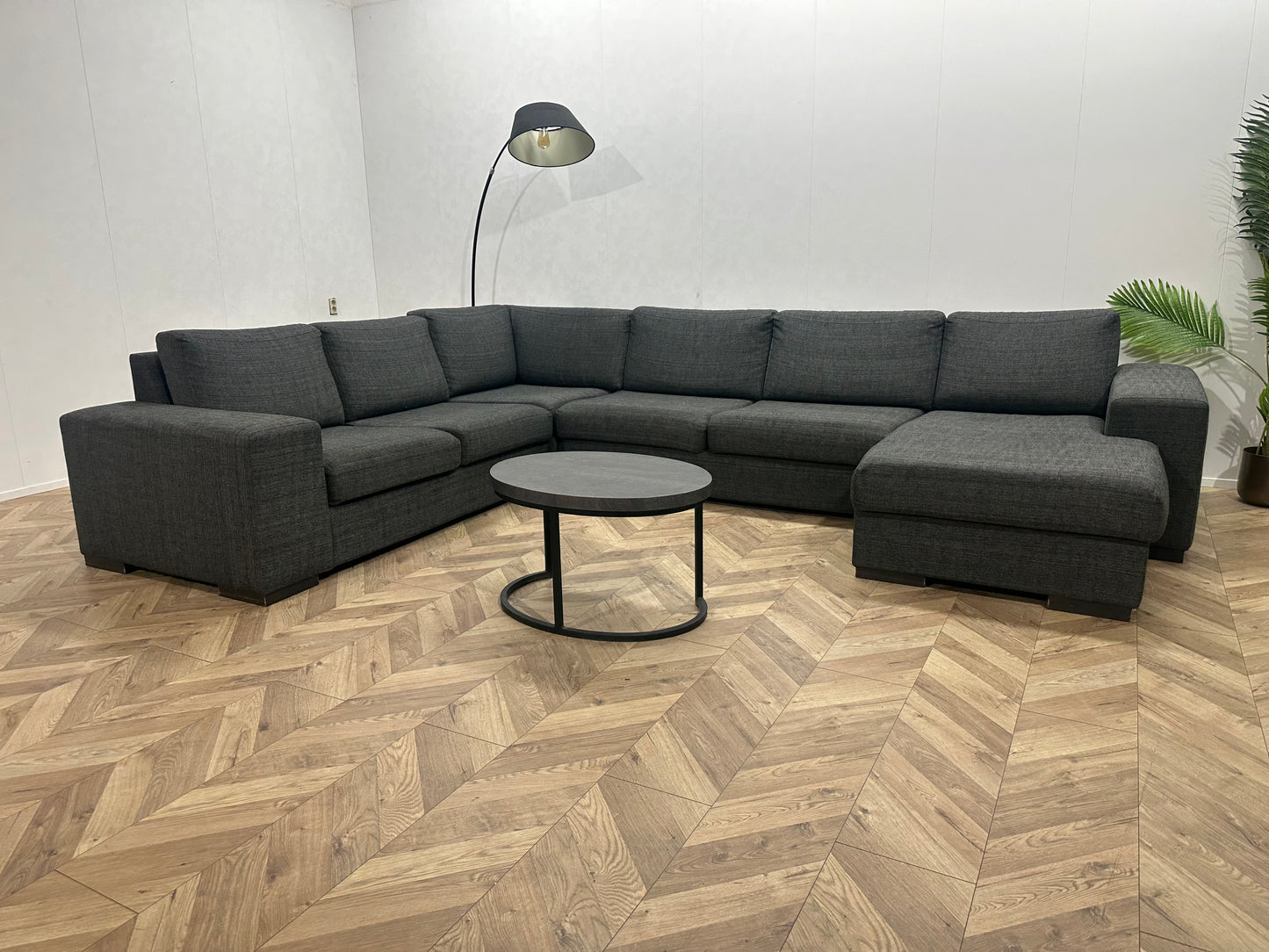 Antraciet U Bank ~ Losse Kussens Met Afneembare Hoezen