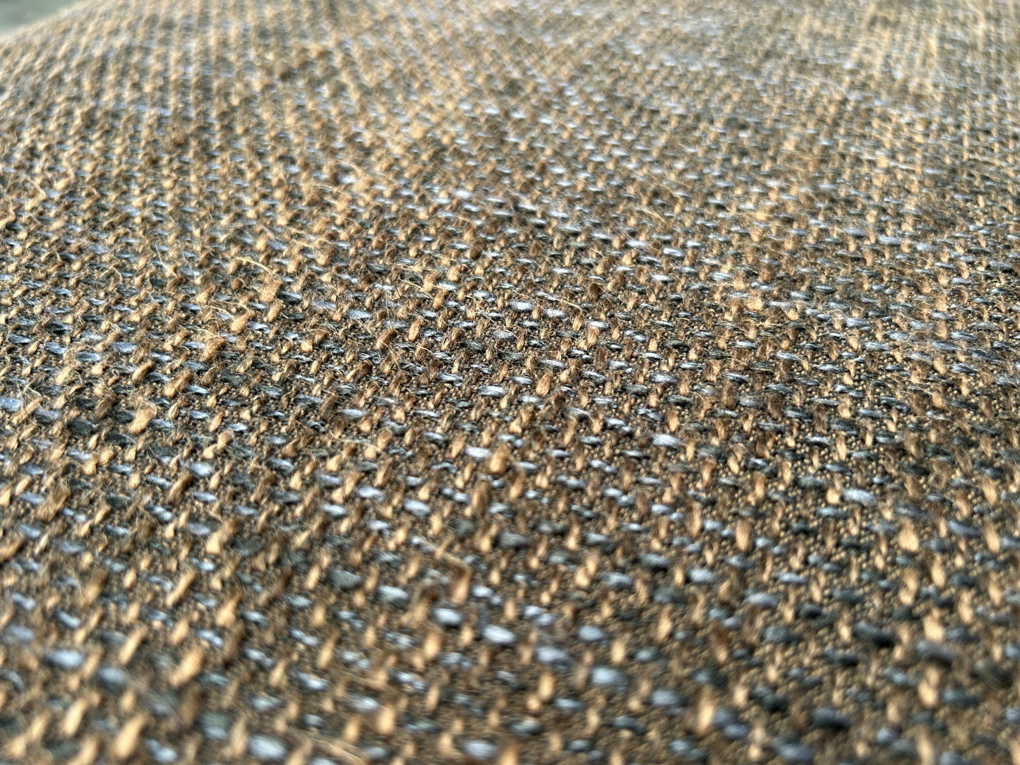 Bruine U Bank ~ Vaste Kussens