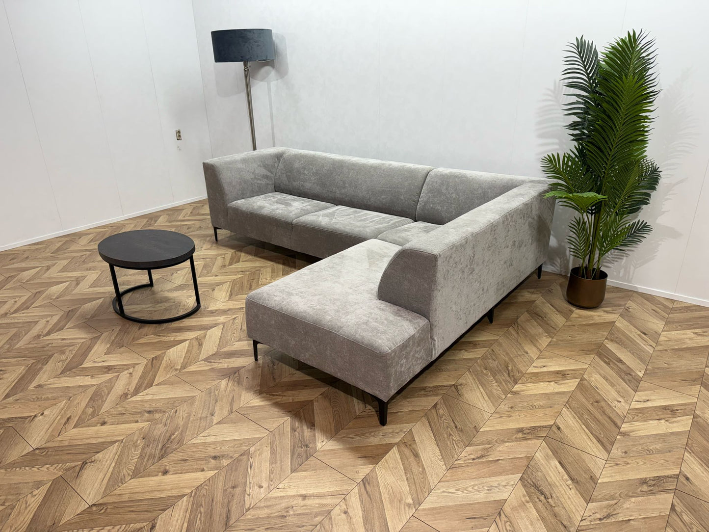 Licht Grijze Velvet Loods 5 Hoekbank ~ Vaste Kussens