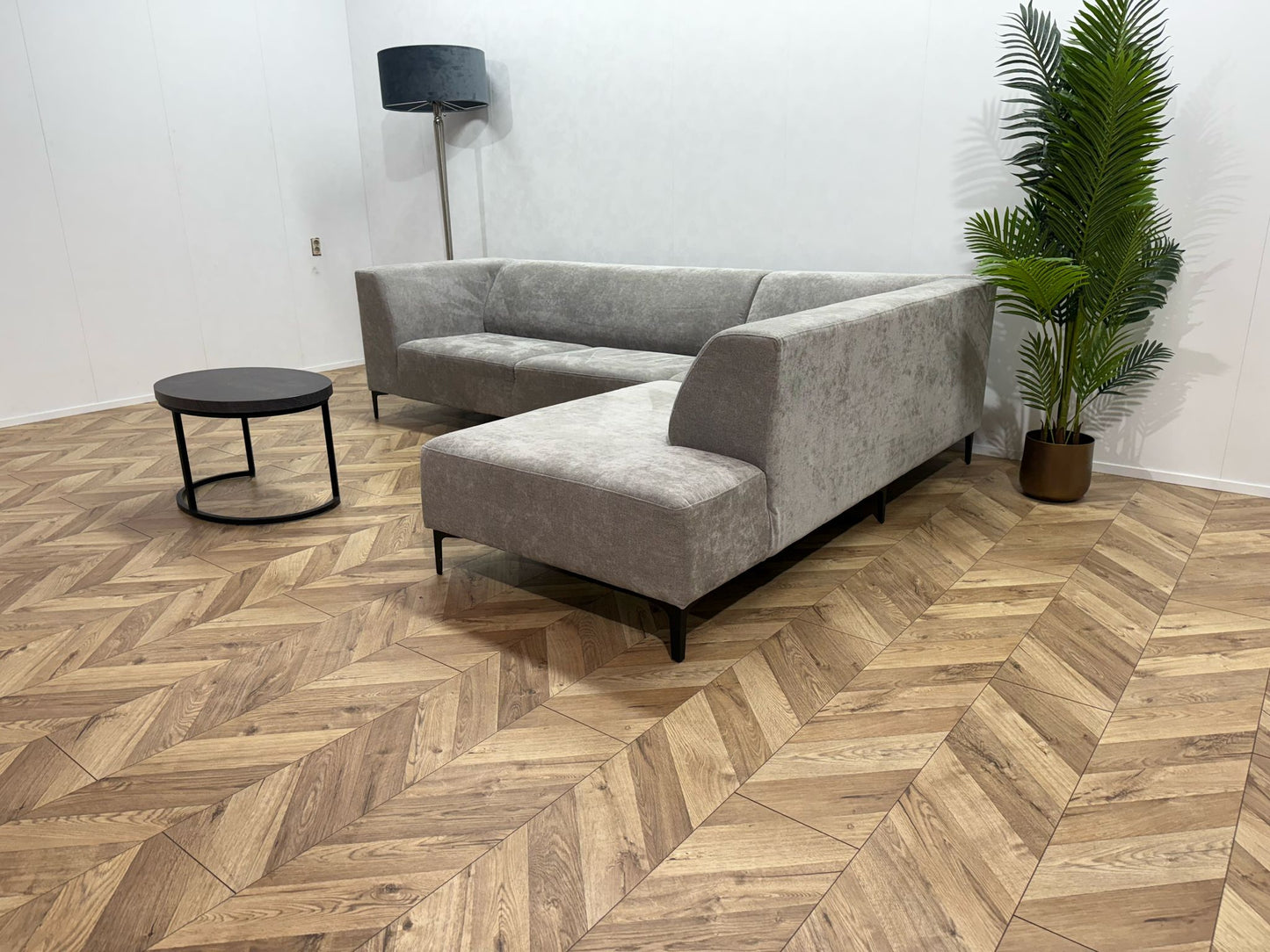 Licht Grijze Velvet Loods 5 Hoekbank ~ Vaste Kussens